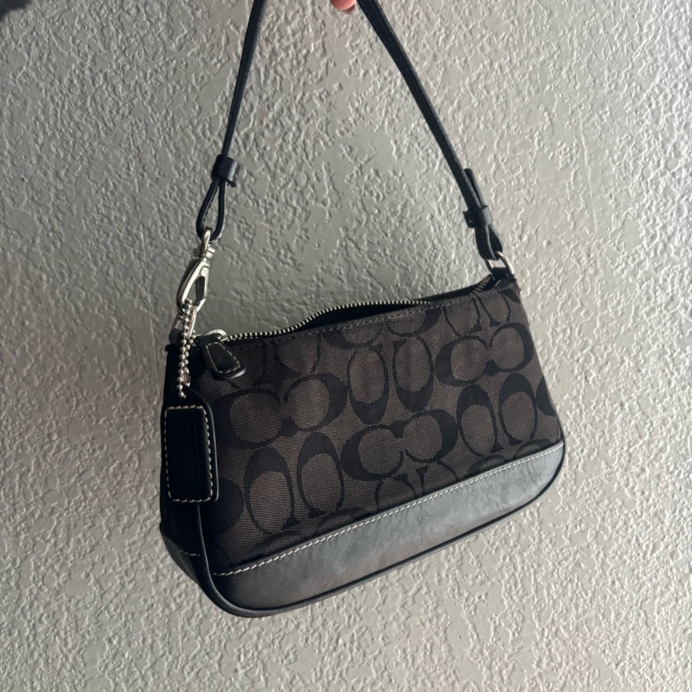 Coach Signature Black and Gray Shoulder Bag